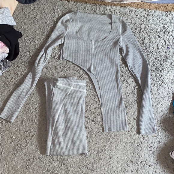 Ribbed set - Picture 2 of 5